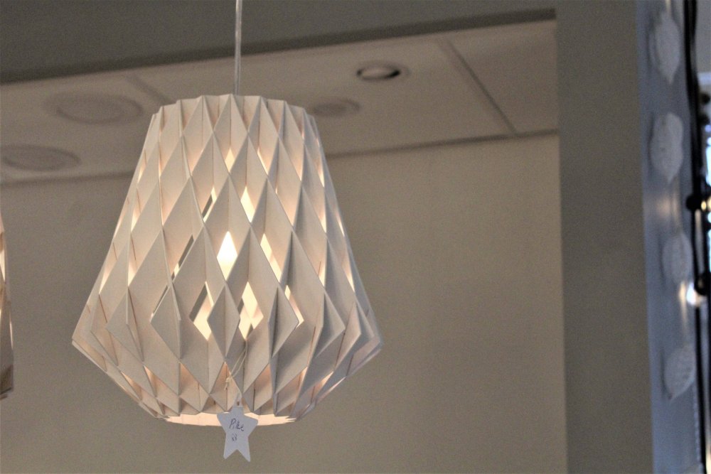 Pilke 28 light riippuvalaisin