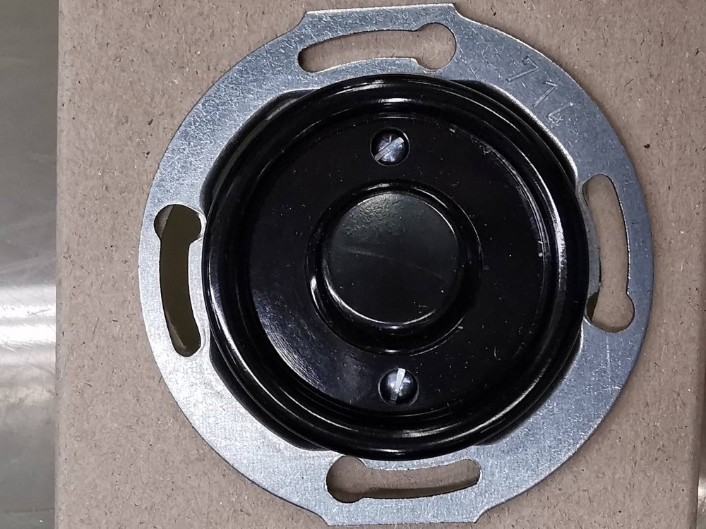 Keinukytkin Bakeliitti