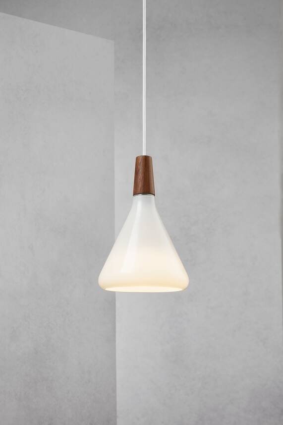 Noortrade Nori 18 riippuvalaisin