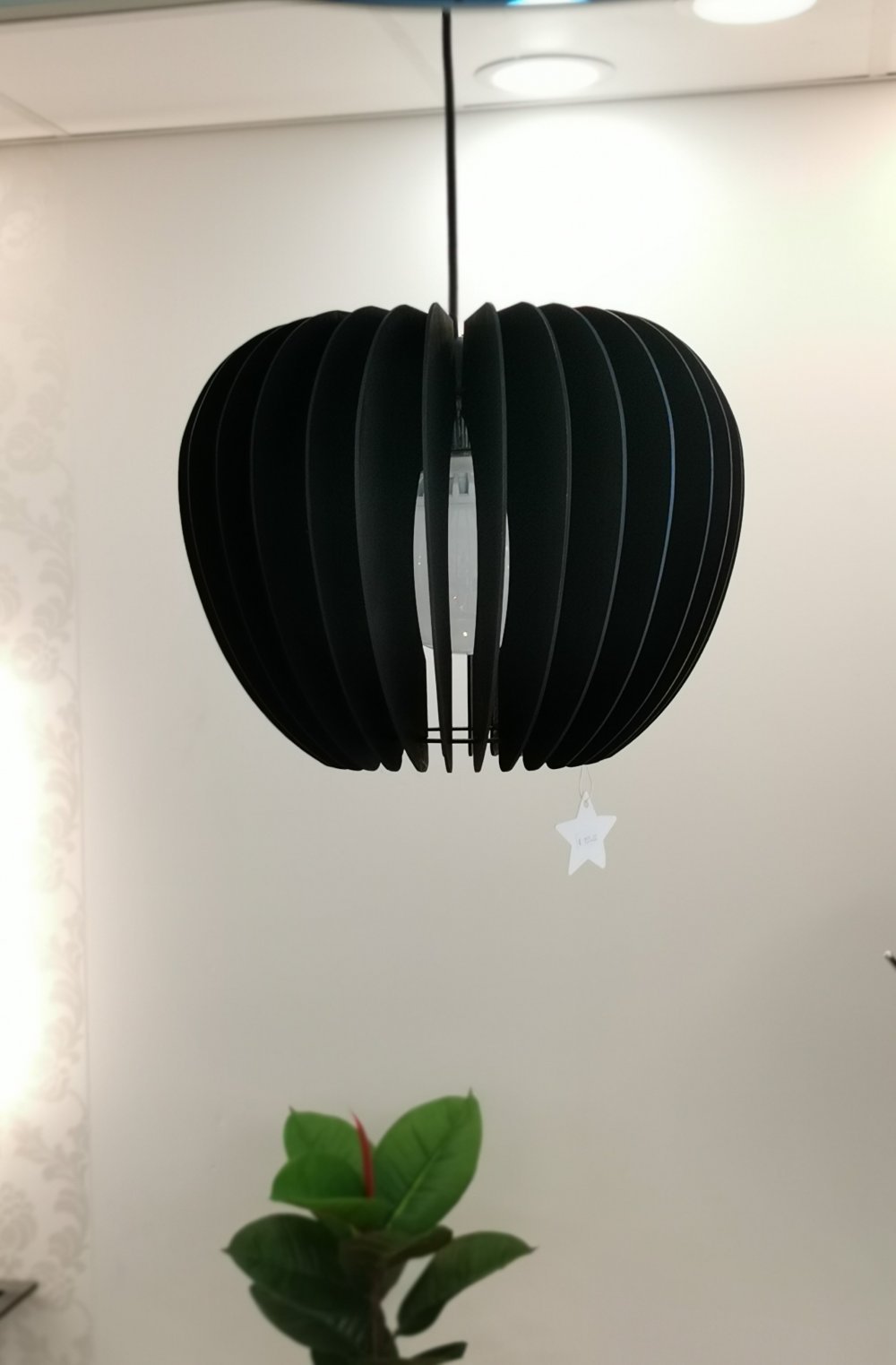 Tribeca 38 kattovalaisin musta